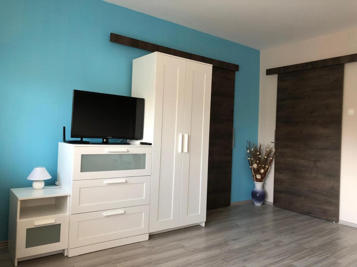 Happy Bunnies Apartman I - Gunarasfurdo Dombóvár Zewnętrze zdjęcie