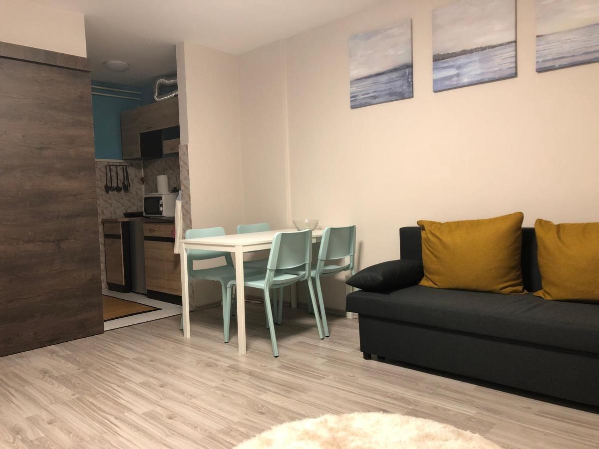 Happy Bunnies Apartman I - Gunarasfurdo Dombóvár Zewnętrze zdjęcie
